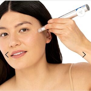 LORDE + BELLE THE‎ VIRAL REGENPEN™ Non-invasive Facial Tool Device New $299 msrp